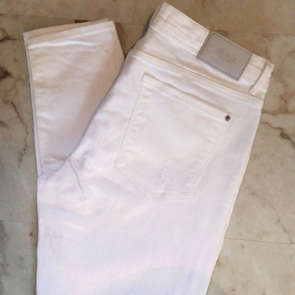 Zara jeans.